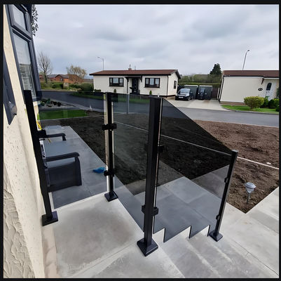 12mm Thermally Toughened Glass Balcony Railing High Strength Customizable Sizes