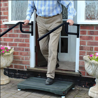 Heavy Duty Steel Wall Mounted Hand Railing For Stairs Space Saving Design